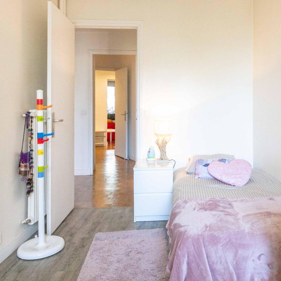 Paris City - Spacious 3 Rooms Flat For Families - 3 Minutes From Metro Station Exterior photo